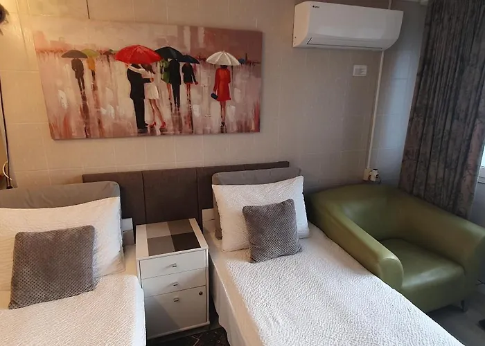 Savas 1 Mini And Parking בית נופש קובנה